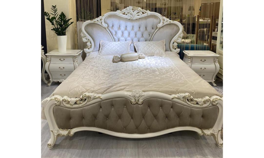 Купить КРОВАТЬ ПАЛЕ РОЯЛЬ 2230x2120x1660 ЗОЛОТО GOLDEN HOUSE